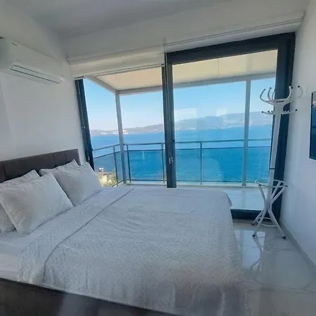 With Sea View, Peaceful, Comfortable, Luxurious Villa *