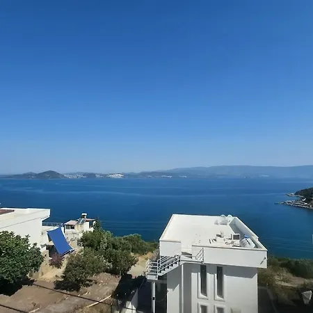 Villa With Sea View, Peaceful, Comfortable, Luxurious *